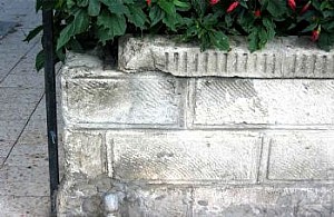 מצלמה נסתרת אלחוטית בחומה/גדר אבן מצלמה נסתרת אלחוטית בחומה/גדר אבן
